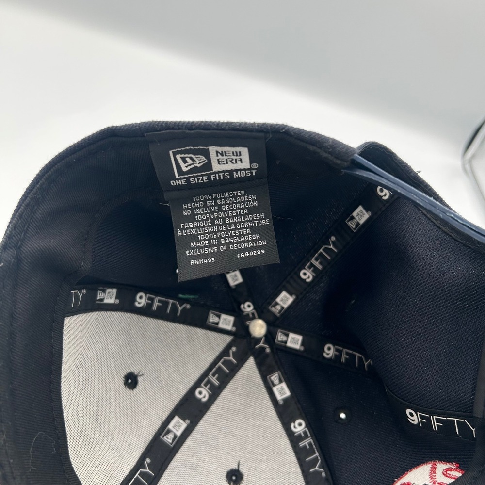 New Era Hat Mens OSFM Navy Blue New York Yankees 9FIFTY Side Patch Snapback - Picture 6 of 8